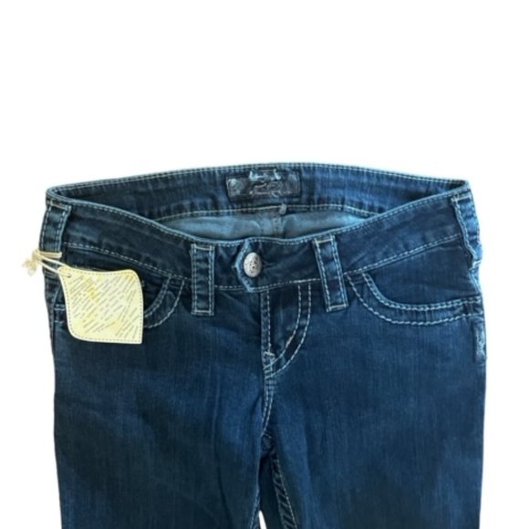 Silver Jean Co. NEW - Picture 2 of 3